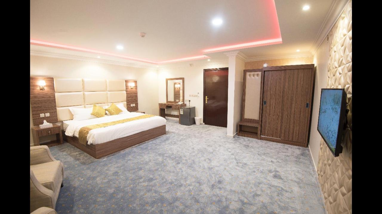 Jinan Al Nakhil Apartment Hotel Al Muzahimiyah Eksteriør bilde